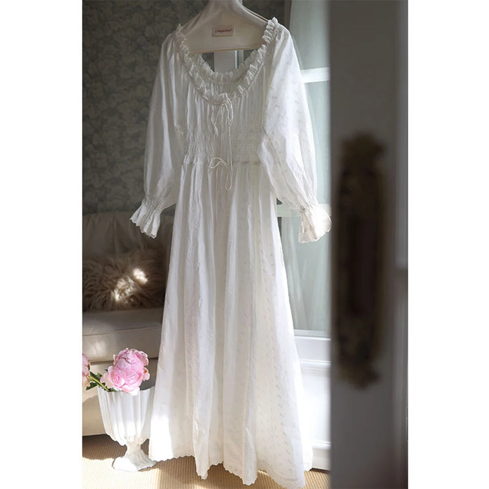 100% Pure Cotton Women Nightgown Embroidery Beautiful Vintage Nightdress Long White Palace Retro Princess Sleepwear Lounge Robe