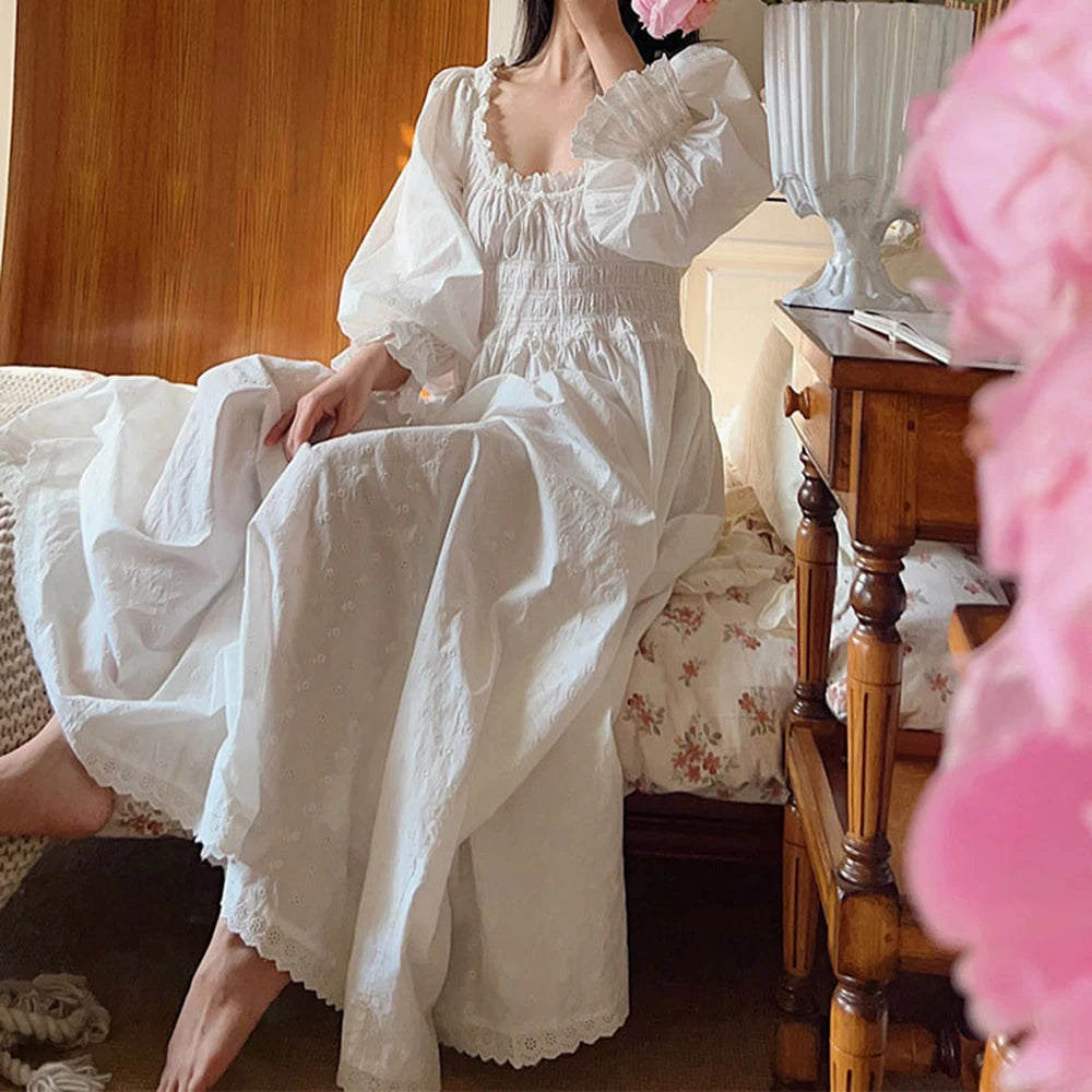 100% Pure Cotton Women Nightgown Embroidery Beautiful Vintage Nightdress Long White Palace Retro Princess Sleepwear Lounge Robe